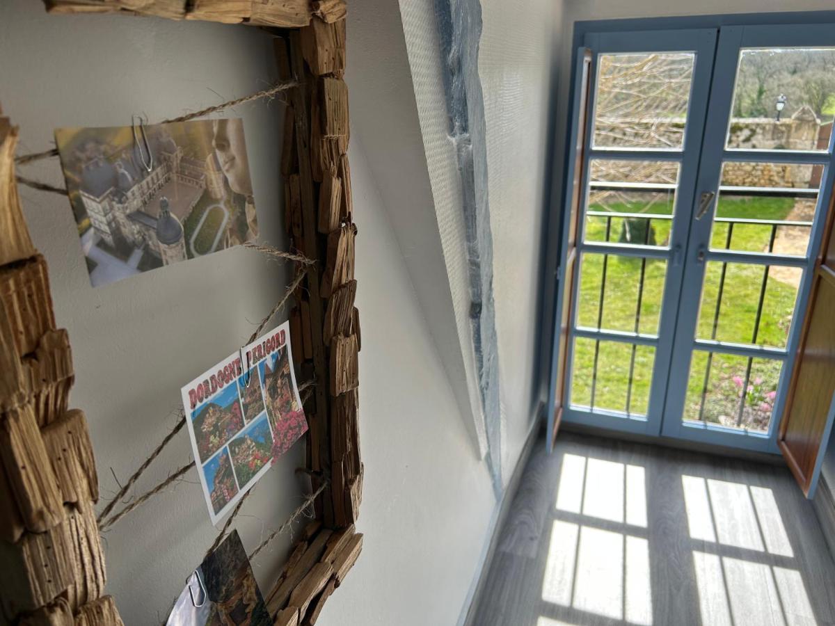 Demeure Du Vallon - Chambres D'Hotes De Charme Azerat Екстериор снимка